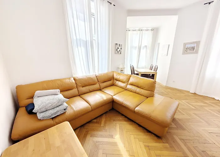 Charming At Maerzstrasse Close To Attractions Mz Vienna
